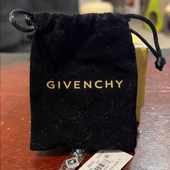 New Givenchy Blue Stone Silver Bracelet with Black Storage Bag Never Worn - Picture 4 of 5